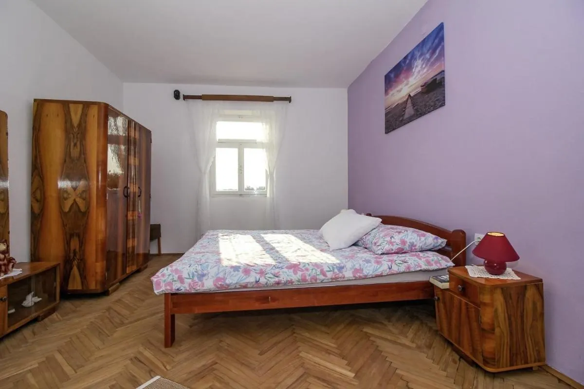 Villa Ines in Barban - Haus für 4-5 Personen 0*,